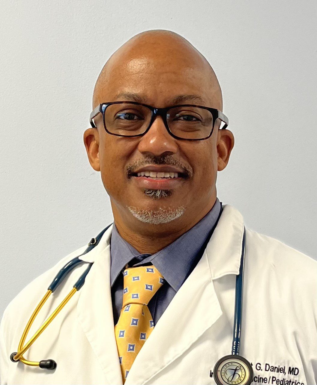 Dr-Daniel